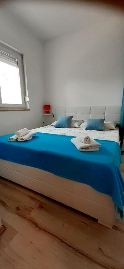 Lennida Studio Apartman With Free Parking Kavran Екстер'єр фото