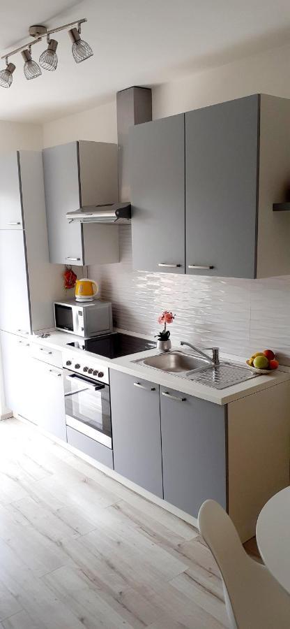 Lennida Studio Apartman With Free Parking Kavran Екстер'єр фото