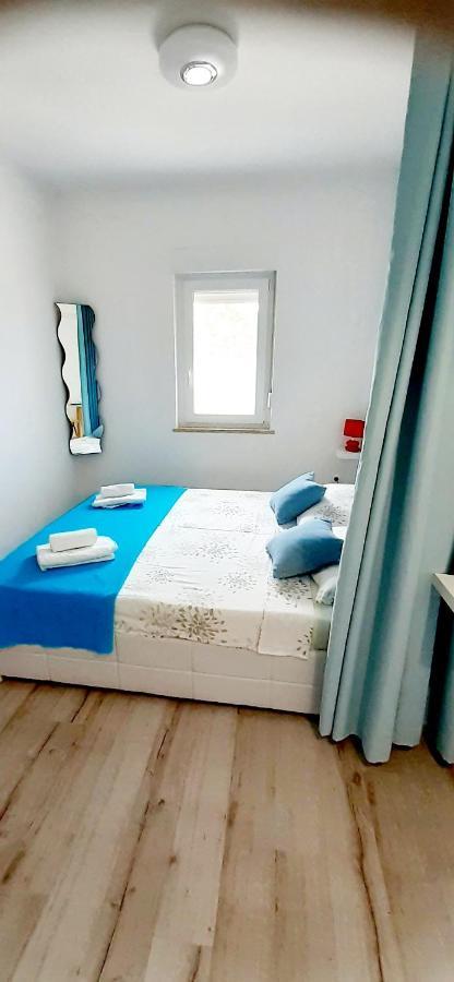 Lennida Studio Apartman With Free Parking Kavran Екстер'єр фото