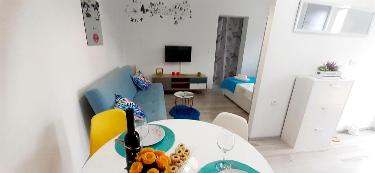 Lennida Studio Apartman With Free Parking Kavran Екстер'єр фото