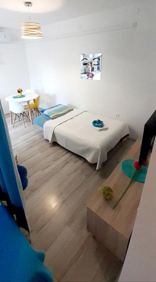Lennida Studio Apartman With Free Parking Kavran Екстер'єр фото